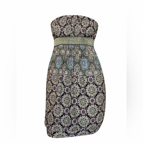 Baby Phat Dresses & Skirts - Authentic Y2K Baby Phat Bubble Hem Tube Dress McBling Paisley‎ Floral Mini Small